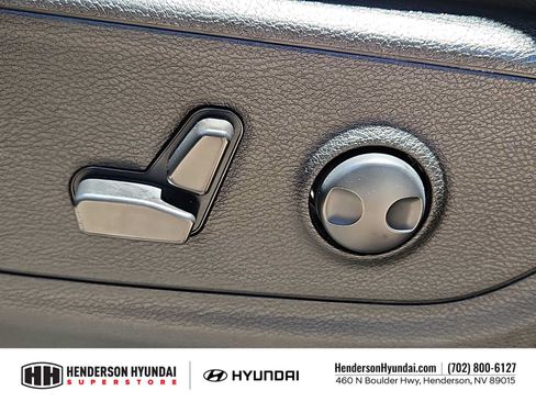 Used 2023 RAM 1500 Big Horn RWD image 17