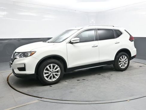 Used 2019 Nissan Rogue SV AWD/4WD image 3
