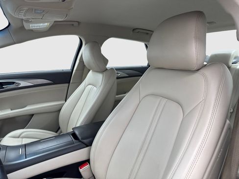 Used 2017 Lincoln MKZ Premiere AWD/4WD image 15