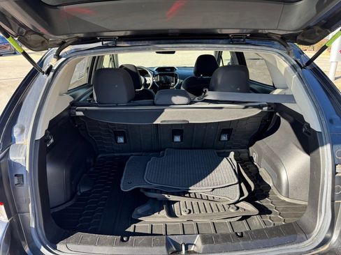 Used 2019 Subaru Crosstrek 2.0i Premium image 19