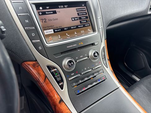 Used 2019 Lincoln Nautilus Reserve AWD/4WD image 21