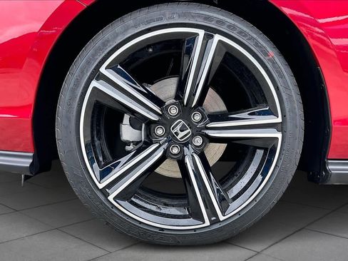 Used 2026 Honda Accord SE image 12