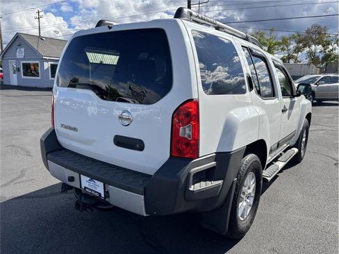 Used 2015 Nissan Xterra S w/ Value Package image 5