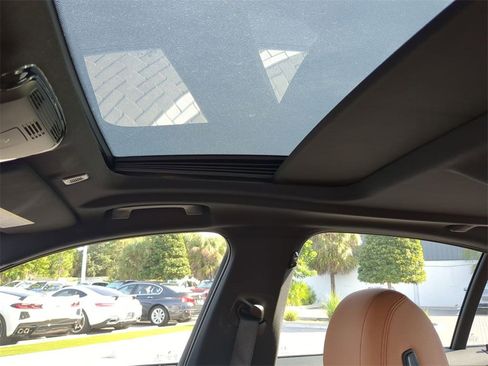 Certified 2023 BMW 530i 530i w/ M Sport Package image 21