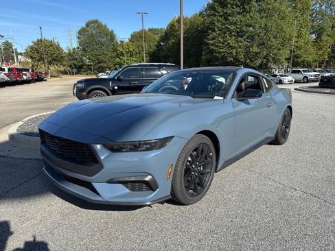 New 2026 Ford Mustang Coupe image 5