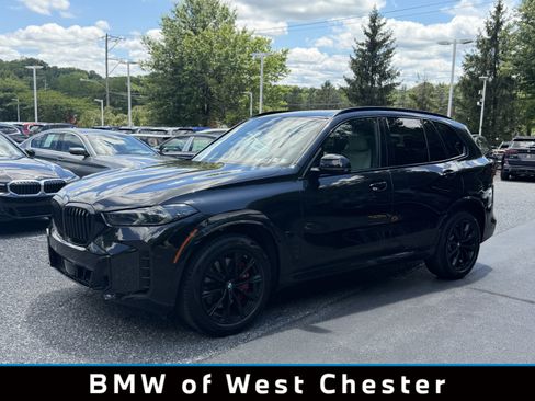 Used 2024 BMW X5 xDrive40i w/ M Sport Package AWD/4WD image 1