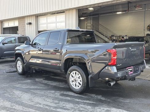 New 2026 Toyota Tacoma SR5 image 7