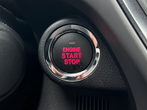 Used 2025 Subaru Crosstrek 2.5i Limited w/ Crosstrek Mirror Package image 22