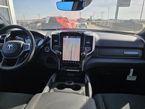 Used 2025 RAM 2500 Big Horn image 30