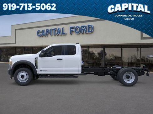 New 2026 Ford F550 4x4 Supercab Super Duty image 3