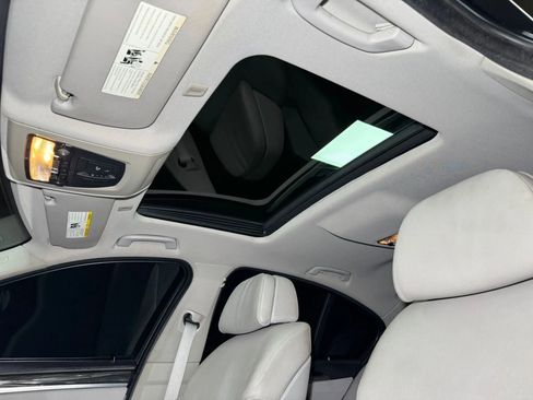 Used 2011 BMW 535i Sedan image 40