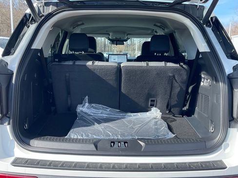 New 2026 Ford Explorer Active w/ Active Comfort Package image 23
