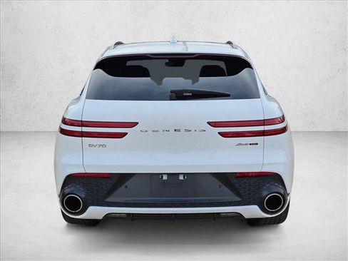 Used 2024 Genesis GV70 3.5T Sport w/ Sport Prestige Package image 7