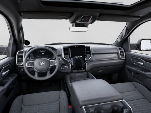 New 2026 RAM 1500 4x4 Crew Cab image 16