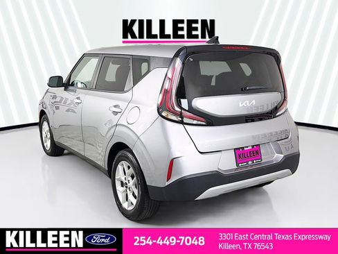 Used 2024 Kia Soul LX w/ Option Group 015 image 6