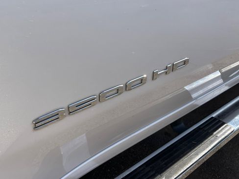 Used 2023 GMC Sierra 3500 SLT w/ SLT Premium Package image 24