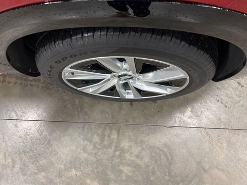 New 2026 Cadillac Vistiq Luxury image 21