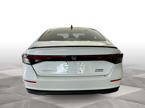 Used 2023 Honda Accord Sport image 7