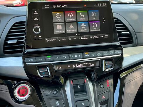New 2026 Honda Odyssey Touring image 21