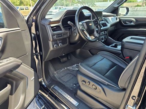 Used 2023 Chevrolet Tahoe Premier RWD image 16