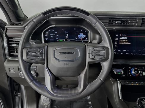 Used 2023 GMC Sierra 1500 Denali Ultimate image 12