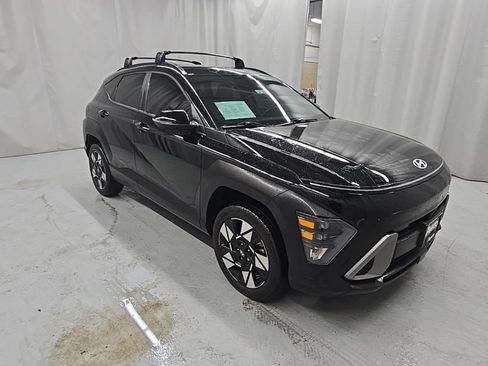 Certified 2024 Hyundai Kona SEL AWD/4WD image 8