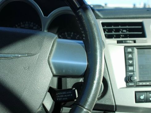 Used 2010 Chrysler Sebring Limited image 23