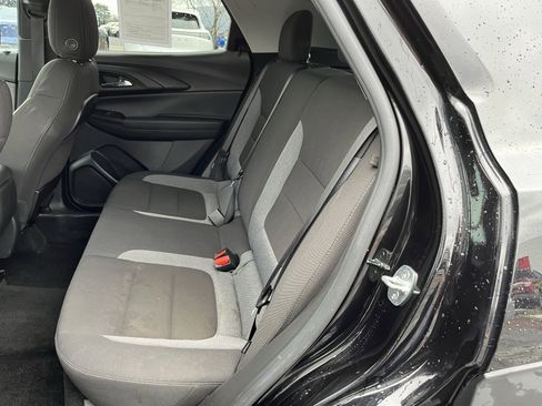 Used 2023 Chevrolet TrailBlazer LT image 14