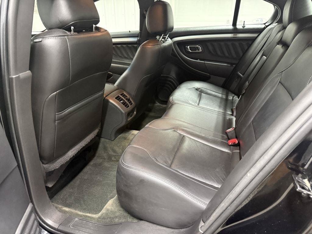 Used 2014 Ford Taurus SEL w/ Equipment Group 201A FWD image 23