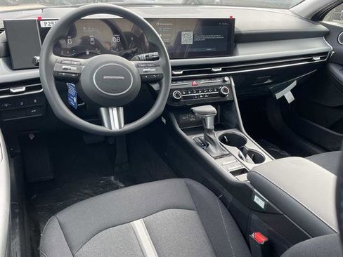 New 2026 Hyundai Sonata SE FWD image 6