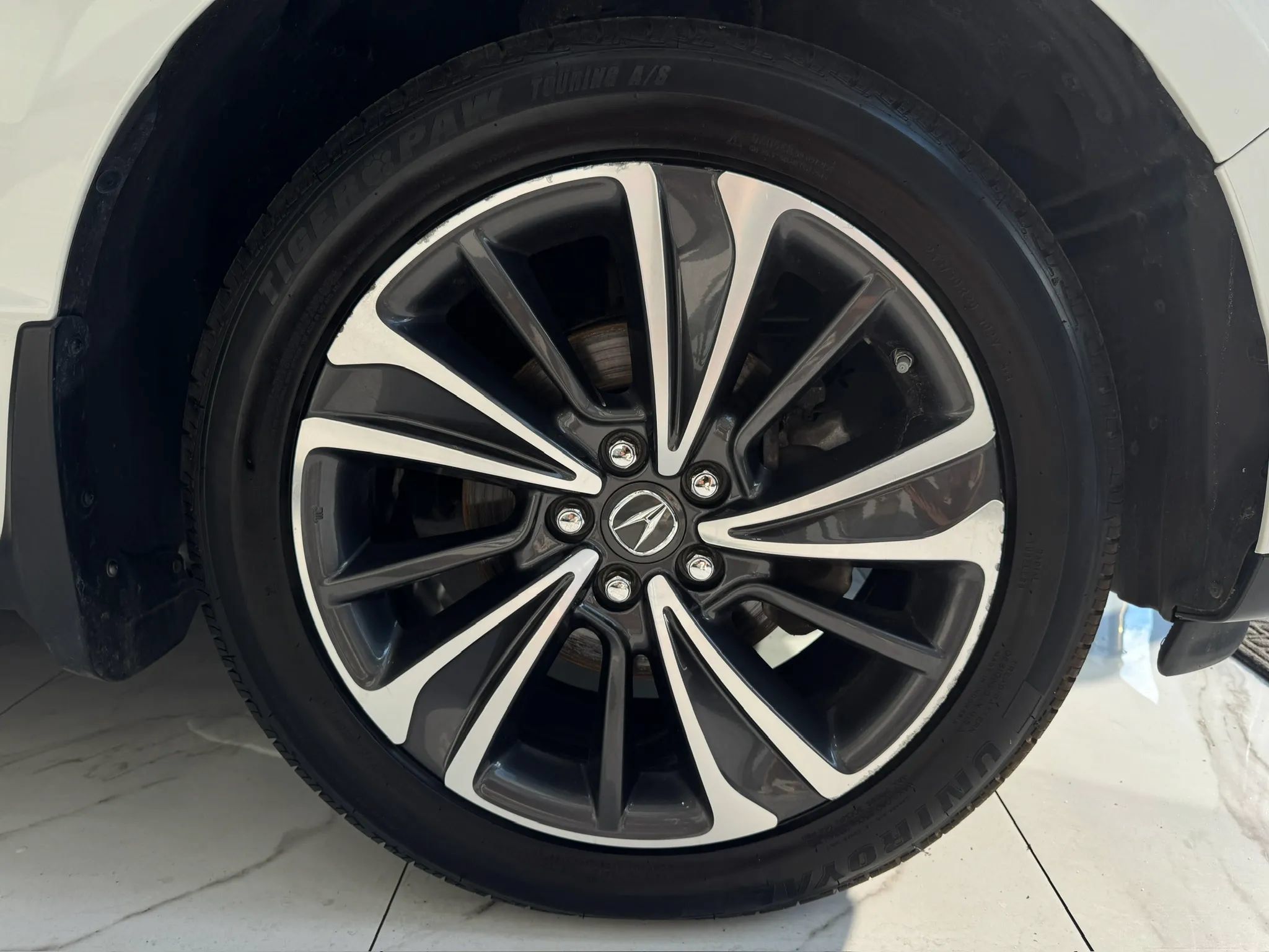 Used 2020 Acura MDX w/ Technology Package AWD/4WD image 11