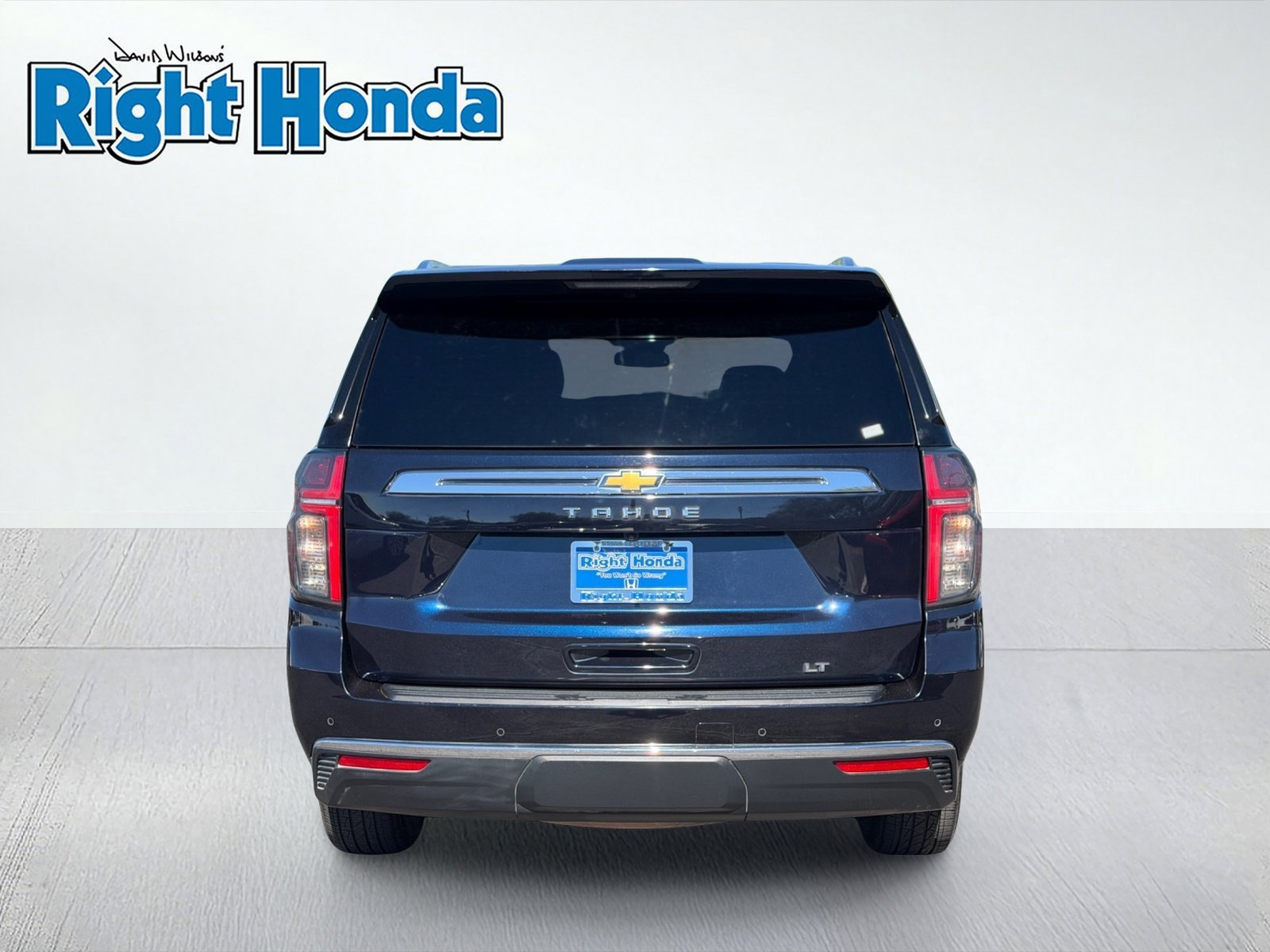 Used 2024 Chevrolet Tahoe LT AWD/4WD image 5