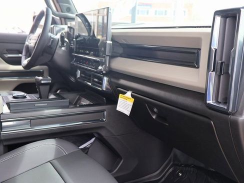 New 2026 GMC Hummer EV SUV AWD/4WD image 8