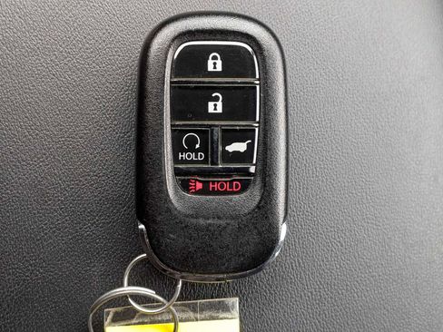 Certified 2024 Honda HR-V EX-L image 34