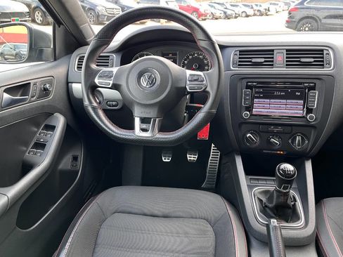 Used 2012 Volkswagen Jetta GLI image 13