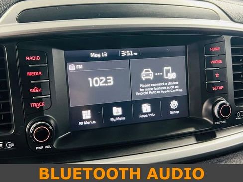 Used 2020 Kia Sorento AWD V6 image 5