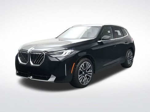 Used 2025 BMW X3 xDrive30i w/ Premium Package image 9