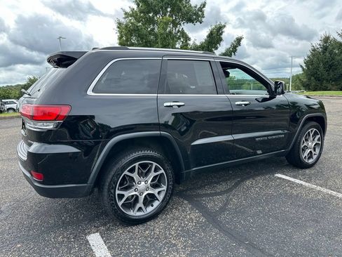 Used 2020 Jeep Grand Cherokee Limited AWD/4WD image 15