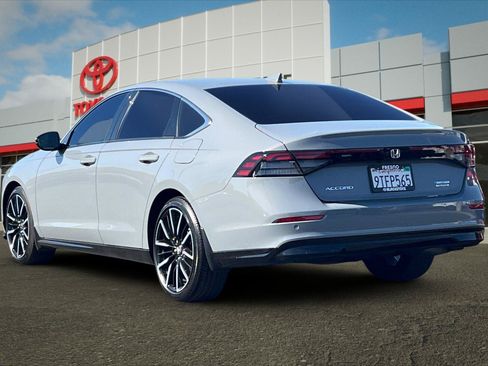Used 2025 Honda Accord Touring image 5