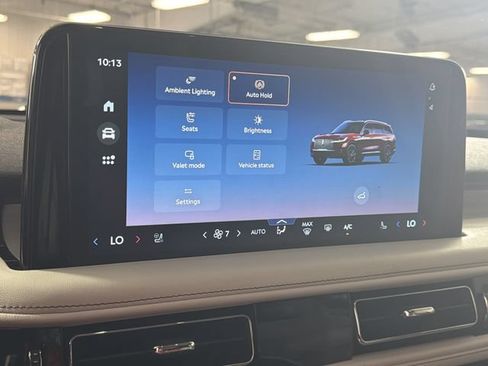 Certified 2025 Lincoln Aviator Reserve w/ Equipment Group 201A AWD/4WD image 5