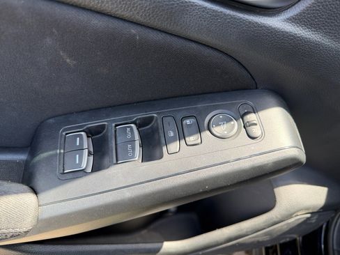 Used 2024 Honda Civic Sport image 17