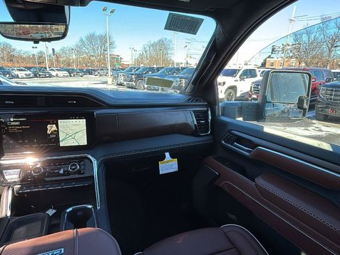 New 2026 GMC Sierra 2500 Denali Ultimate w/ Snow Plow Prep/Camper Package image 28