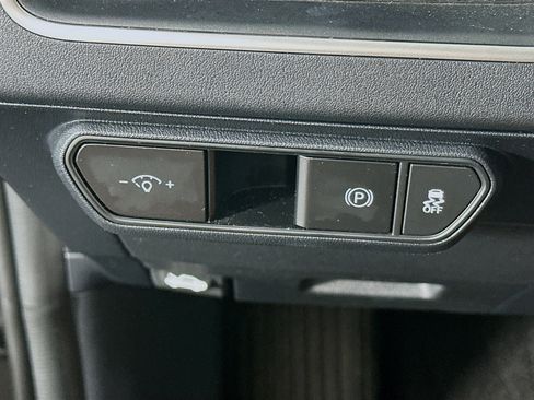 Used 2025 Kia K4 FWD image 17