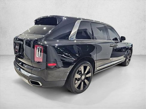 Used 2023 Rolls-Royce Cullinan w/ Interior Detailing Package AWD/4WD image 4