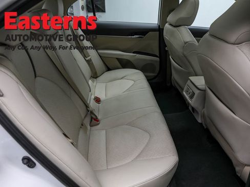 Used 2023 Toyota Camry XLE w/ Navigation Package image 21