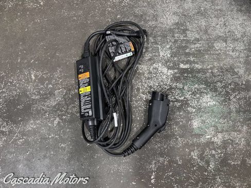 Used 2018 Chevrolet Volt LT w/ LT Driver Confidence Package FWD image 40
