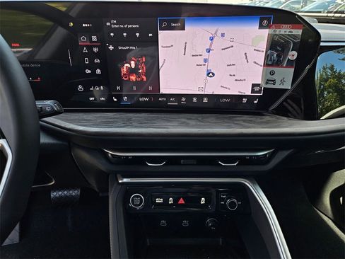 New 2025 Audi Q5 Premium Plus image 15