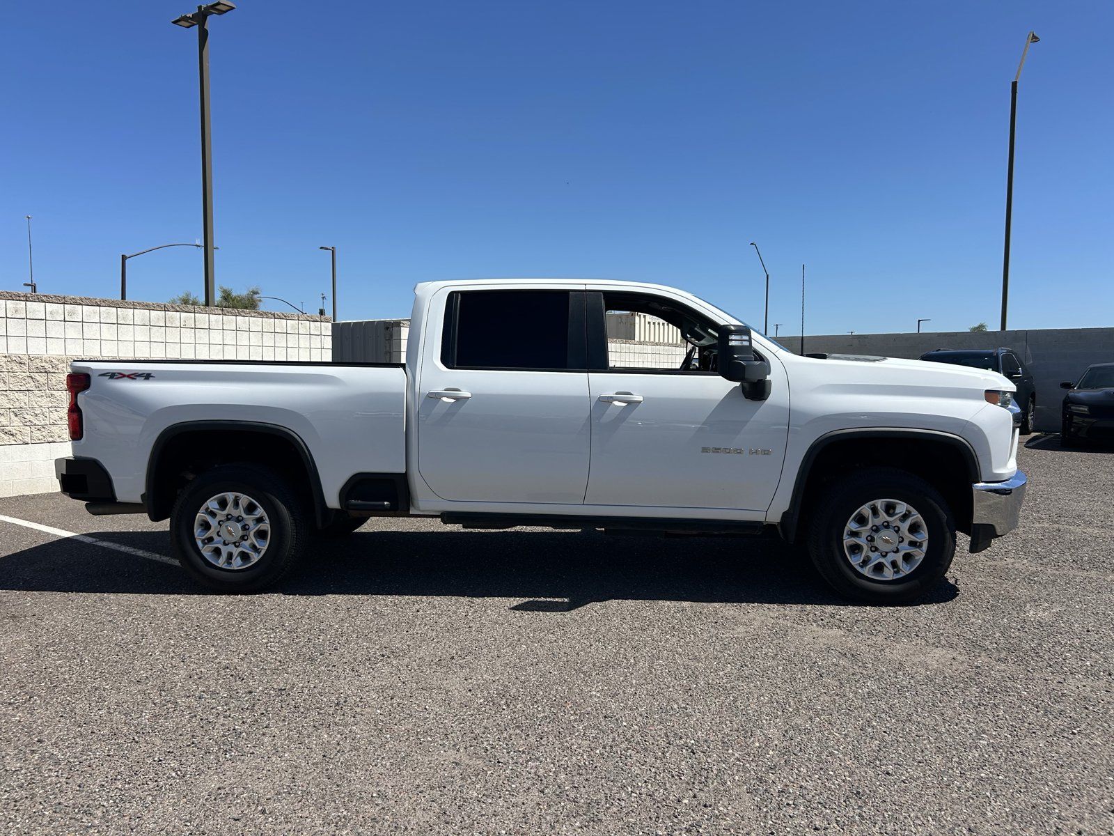 Used 2022 Chevrolet Silverado 3500 LT w/ Convenience Package AWD/4WD image 6