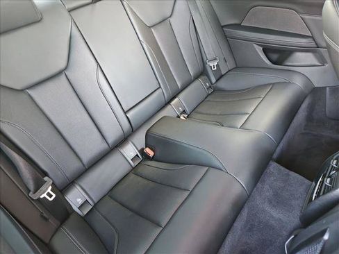 Used 2022 BMW M440i Coupe RWD image 24