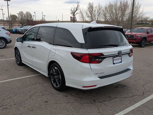 Used 2023 Honda Odyssey Elite image 6